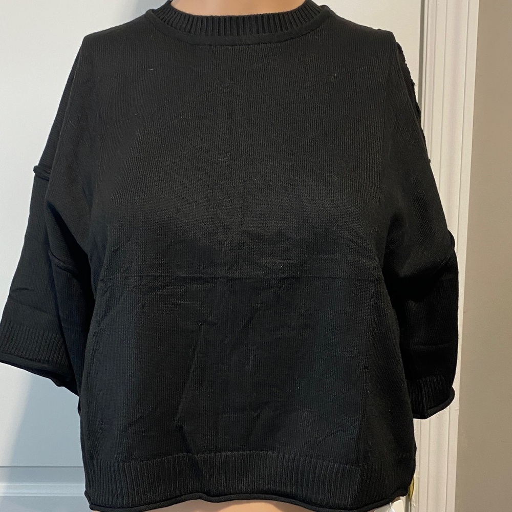 Black Women's Sweater short-sleeved -CharmWM